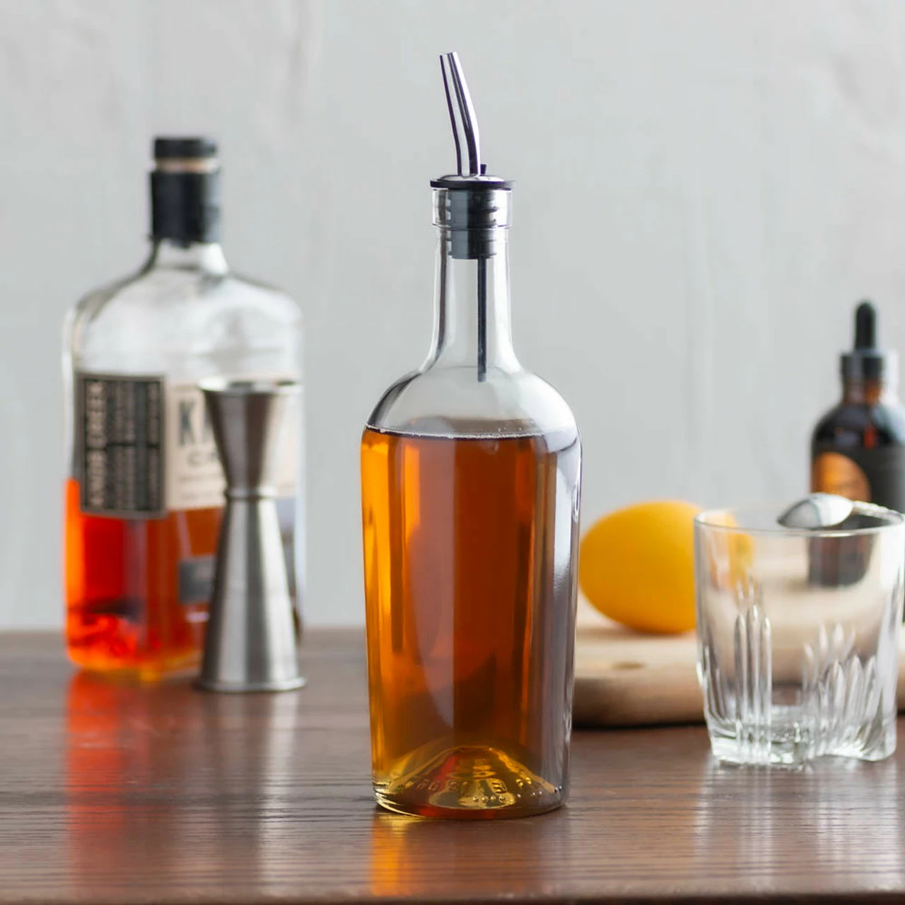 Glass Syrup Bottle With Vented Stainless Steel Pourer - 500ml 5 Glass Syrup Bottle With Vented Stainless Steel Pourer - 500ml - Image 3