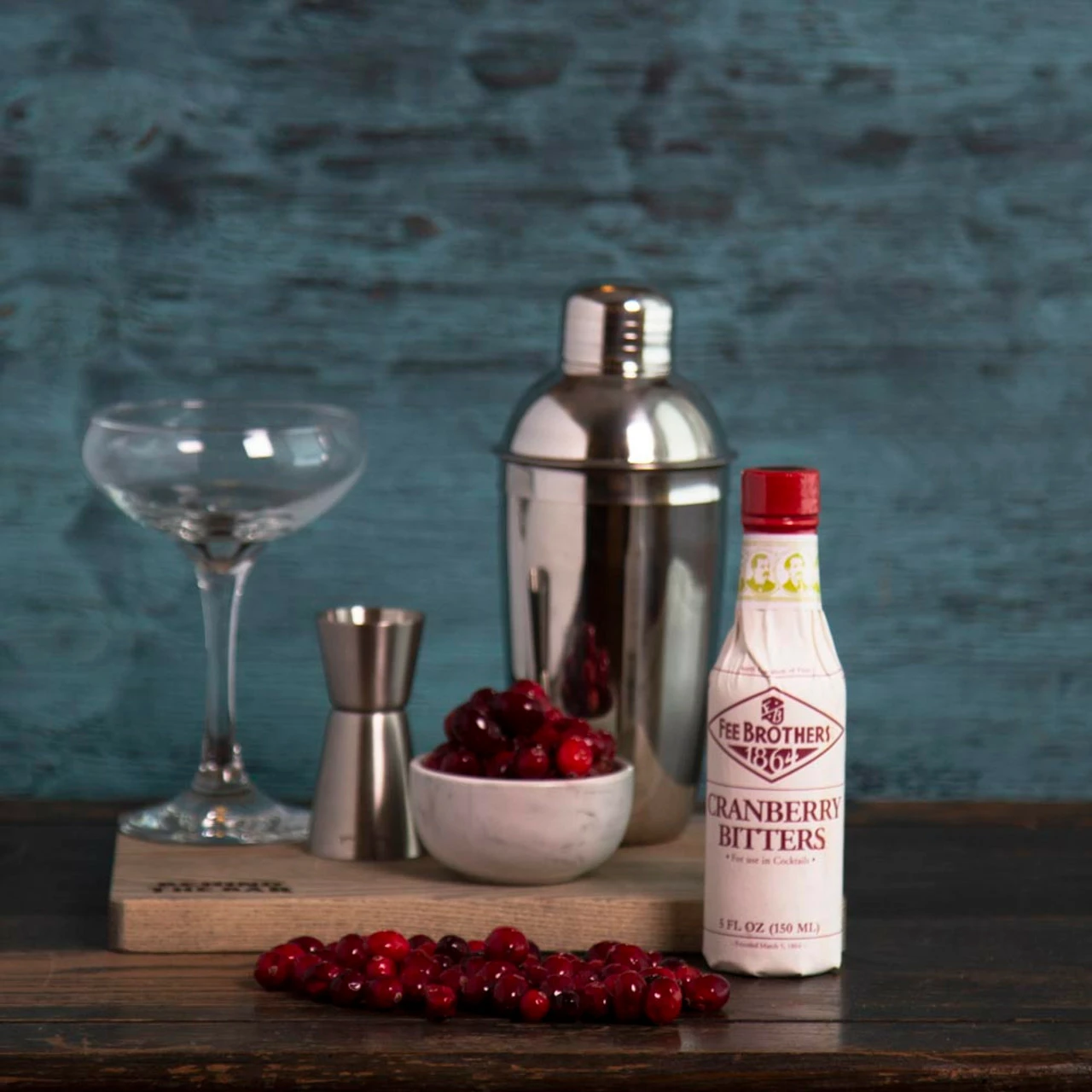 Fee Brothers Cranberry Cocktail Bitters - 5 Oz 5 Fee Brothers Cranberry Cocktail Bitters - 5 Oz - Image 3