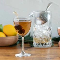 Urban Bar 1920 Prohibition Etched Crystal Nick & Nora Retro Cocktail Glasses - 5.75 Oz - Set Of 4 -PourLab Zone ub3572 urban bar etched nick and nora 004 005 15505.1673963397